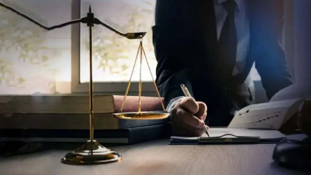 محامي الشركات في السعودية