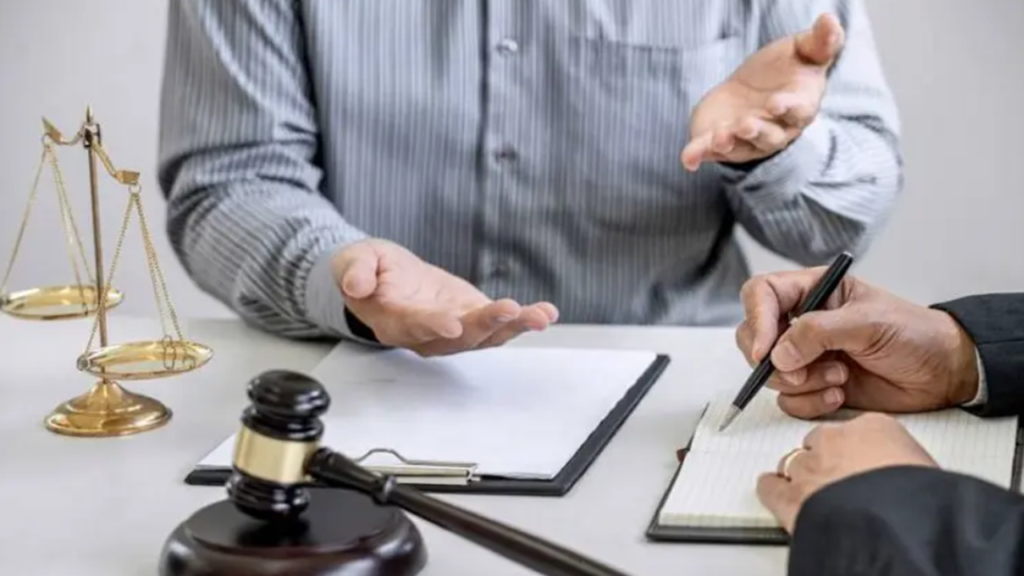 أضرار التستر التجاري في السعودية