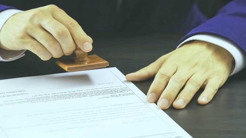 افضل موثق في الرياض